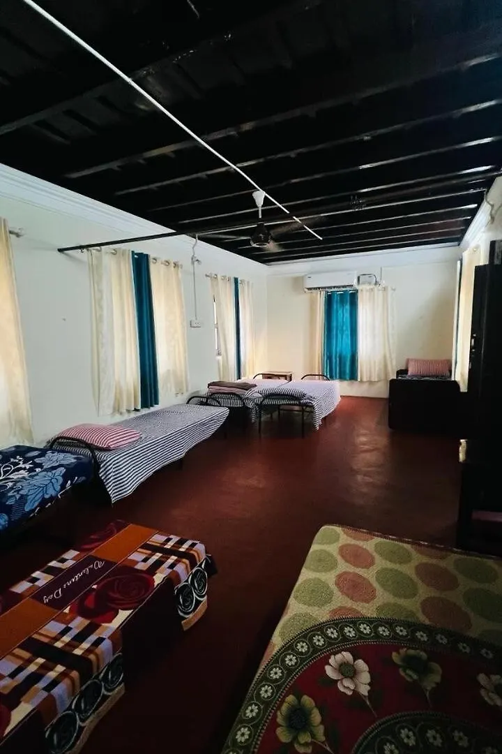 וילה טריואנדרום Gayatri Grihas 130 Year Old Heritage Homestay